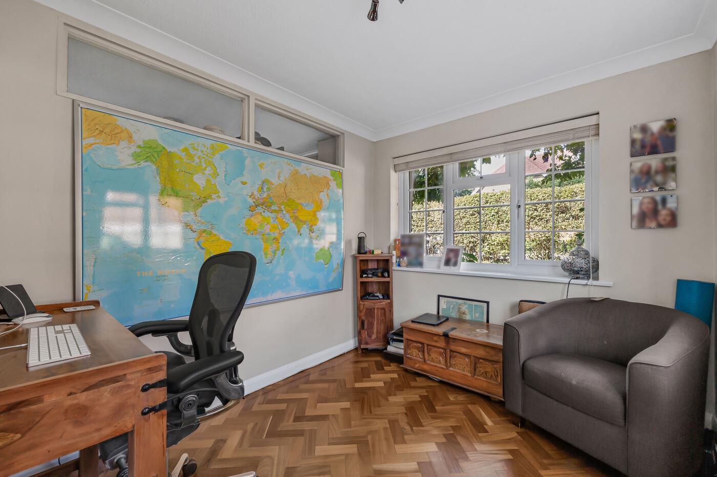 Crowsley Road, Shiplake, Henley-On-Thames